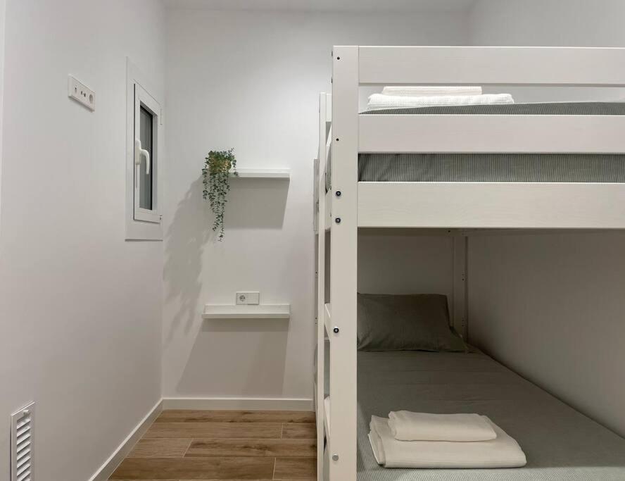 Apartamento Nuevo Centrico Frente Al Mar En Palamós Extérieur photo